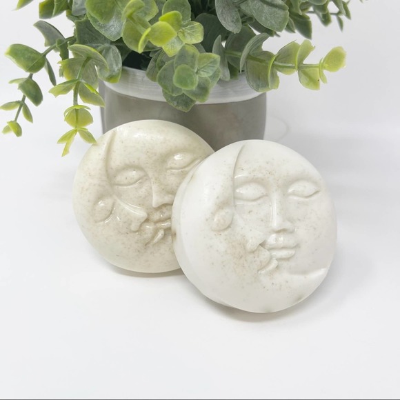 Peace, Love & Soap Co. Organic Herbal Moon Soap - Picture 10 of 10
